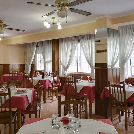Pension Las Palmeras ลาลิน ภายนอก รูปภาพ