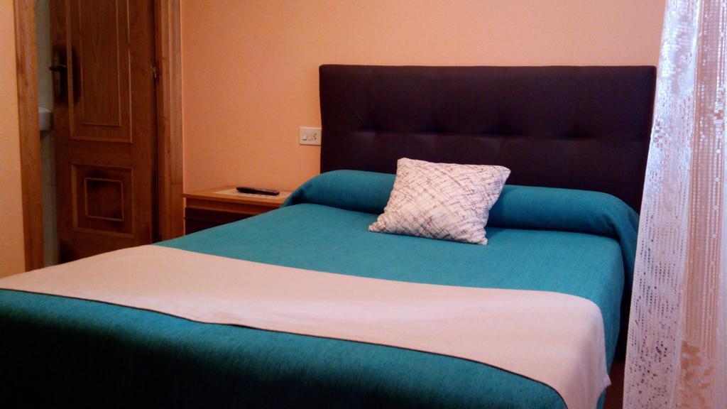 Pension Las Palmeras ลาลิน ห้อง รูปภาพ