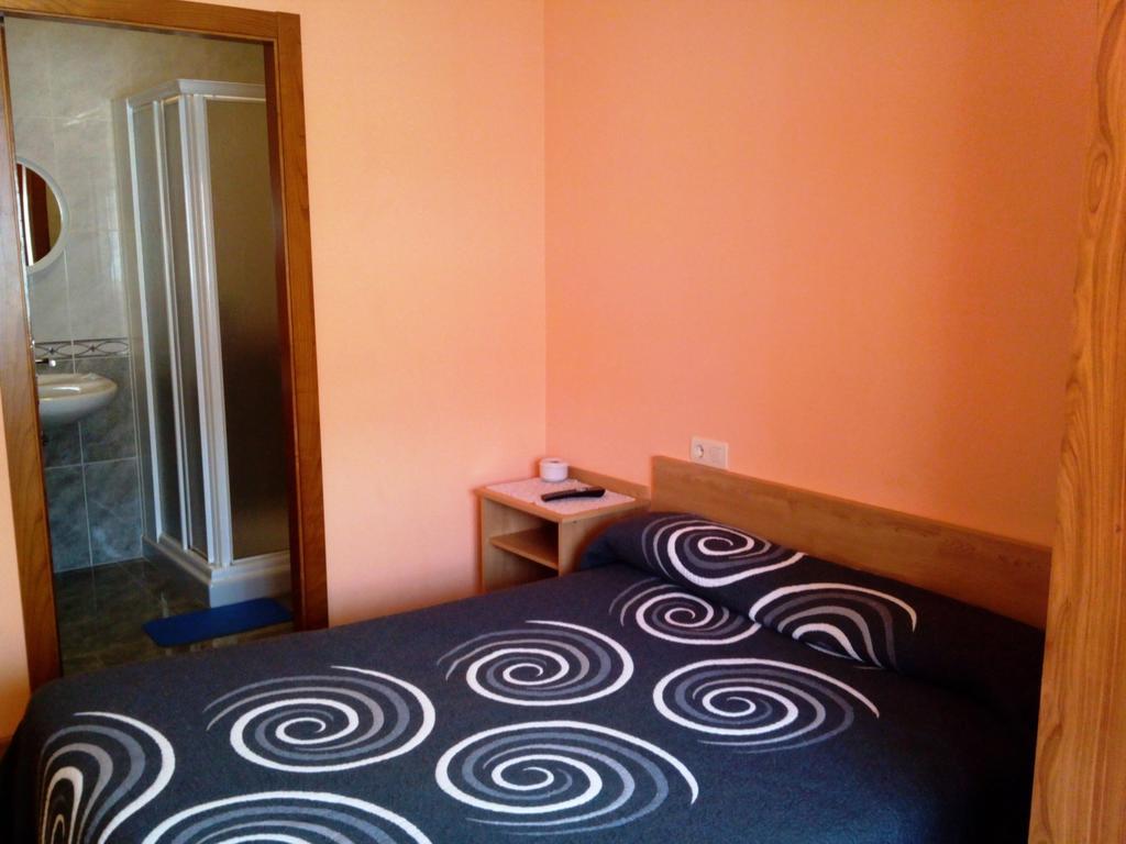 Pension Las Palmeras ลาลิน ห้อง รูปภาพ