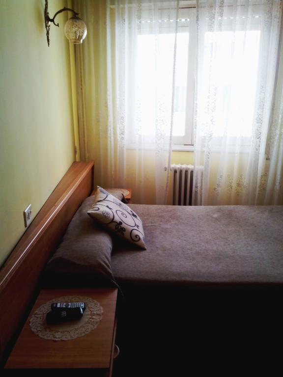 Pension Las Palmeras ลาลิน ห้อง รูปภาพ