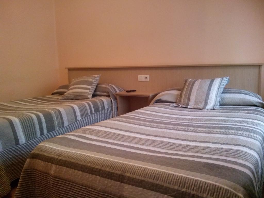 Pension Las Palmeras ลาลิน ห้อง รูปภาพ