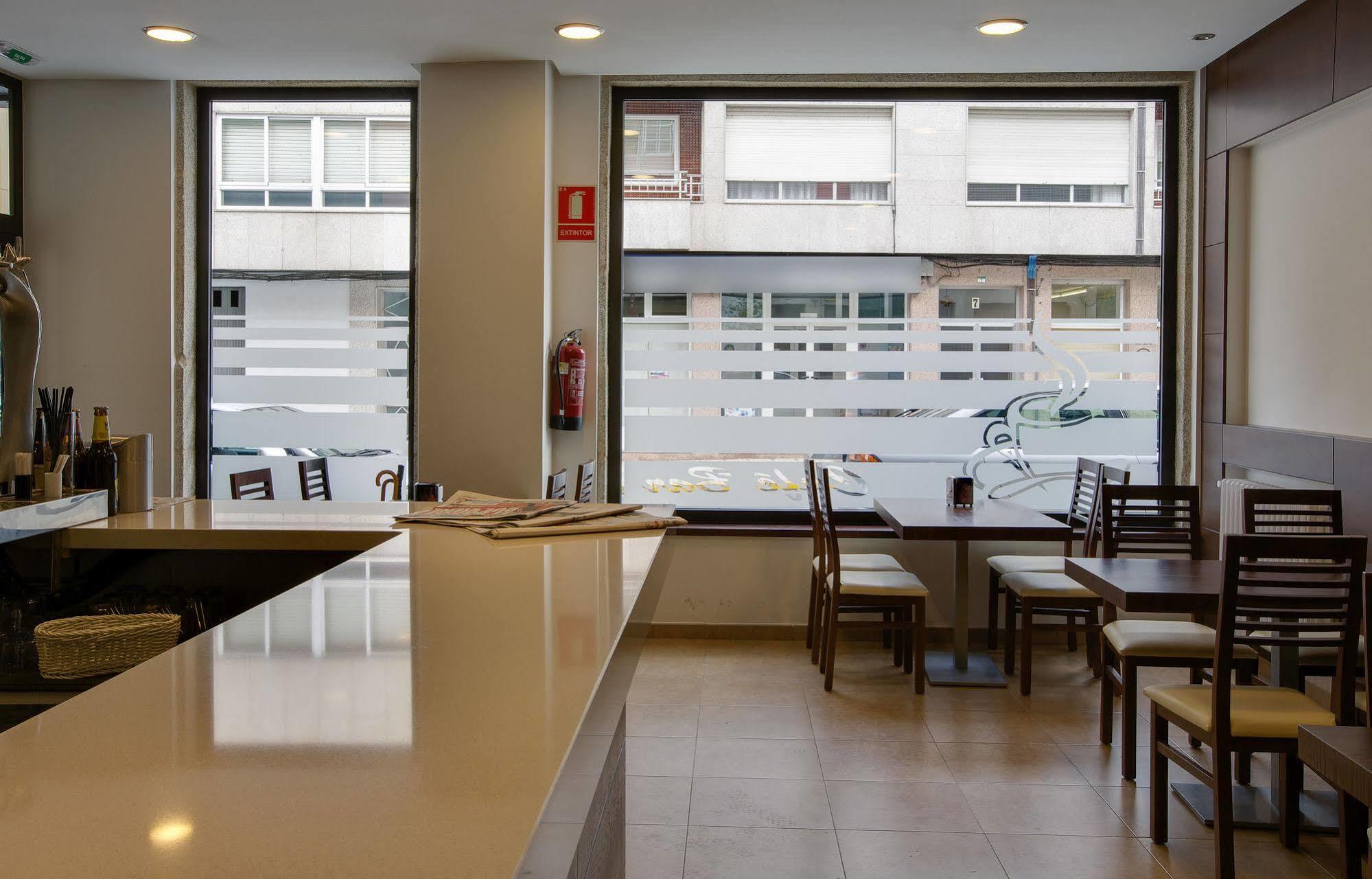 Pension Las Palmeras ลาลิน ภายนอก รูปภาพ